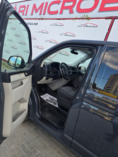 Volkswagen Transporter photo 4
