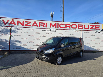 Ford Transit Custum photo