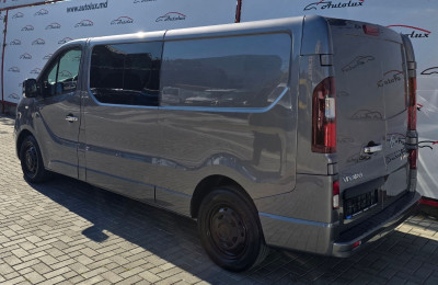Renault Vivaro photo 3