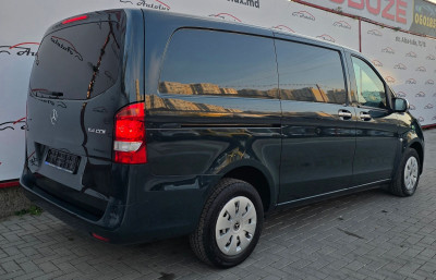 Mercedes Vito photo 4